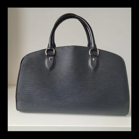 LOUIS VUITTON Pont Neuf PM Bag - Picture 5 of 16